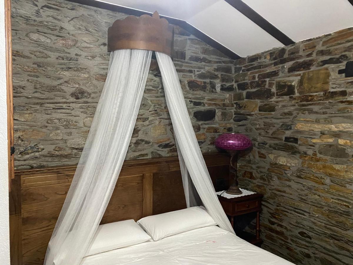 Casas Rurales Tareira En Taramundi Luaran gambar