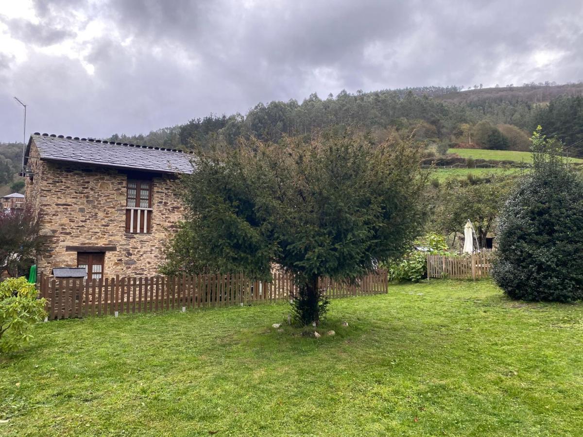 Casas Rurales Tareira En Taramundi Luaran gambar